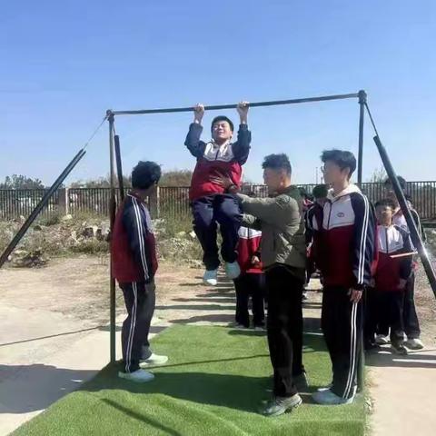 【罗之运·个人感悟】（122）何文：心有炬火，步履不停