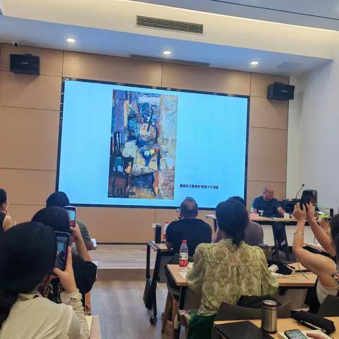重庆市首届综合材料培训班：在材料探索中开启艺术新旅程——余胜课录
