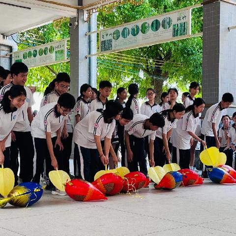 心“花”绽放 游园寻光 | 高州市分界第一中学2025年心理游园会活动