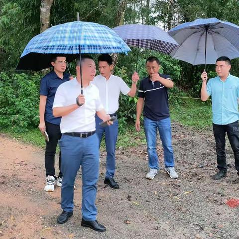 韩海涛副县长调研市政工程建设和雨污管网排水相关工作