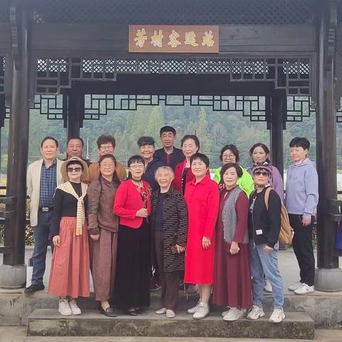 祁门县老年大学朗读班欢乐重阳自检学习成果