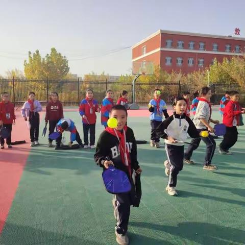 温宿县第三中学匹克球社团学期总结