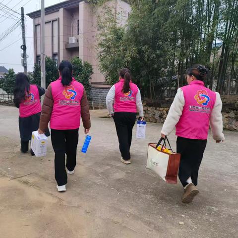 关爱留守儿童，共筑温暖家园——玉山县志愿者协会四股桥分会开展关爱留守儿童活动