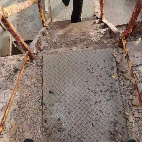 2023年12月8日盐水车间厂内联查结果如下：