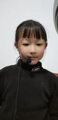 书韵飘香，我是最美朗诵者。第四中心小学三年级。