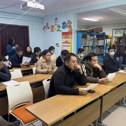 南阳路支行走进社区党支部 普及金融知识惠民生