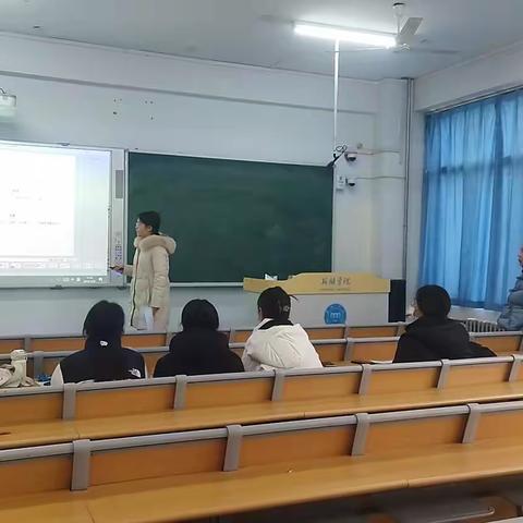 课堂展现秀风采，观课议课谋良策