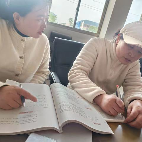 花开四月天，北园促新研——北园小学全体语文老师教研活动