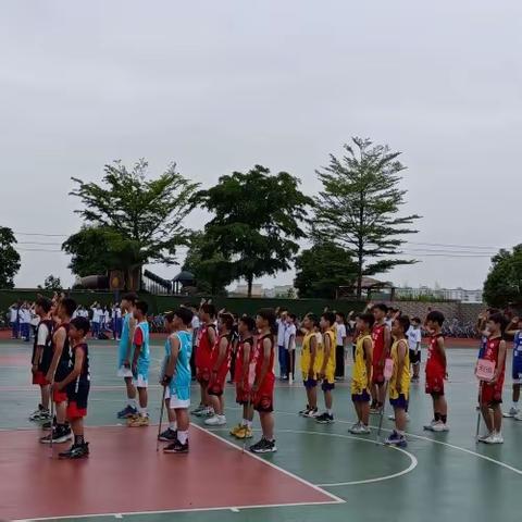 登岗实验学校学校少年篮球赛