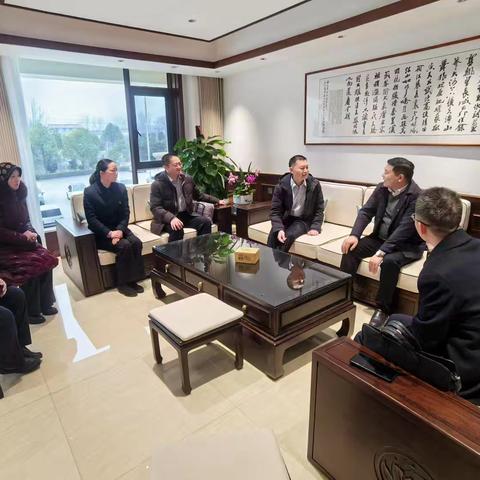 首席引领--周口分行党委书记、行长孙洪康拜访我行重点私行客户