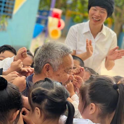 “爱在重阳节，孝心润童心”——杜浔龙凤幼儿园重阳篇