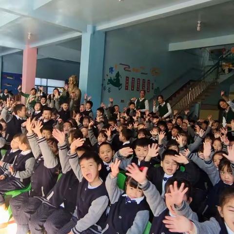 队形队列走起来，英姿飒爽展风采——杜浔龙凤幼儿园早操及队形队列比赛活动