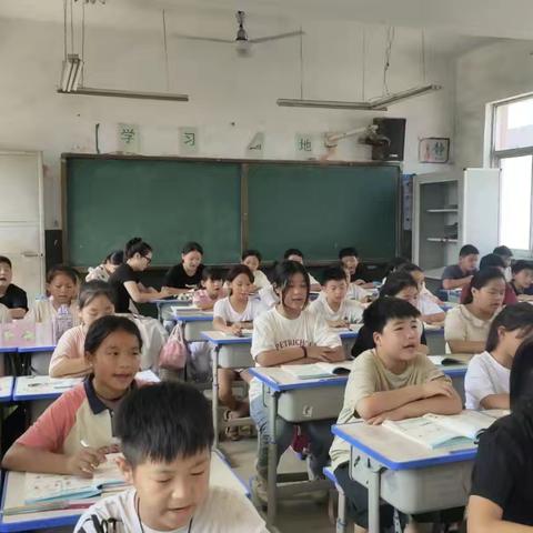 浦东街道办事处前张学校教研五年级数学《打扫卫生》