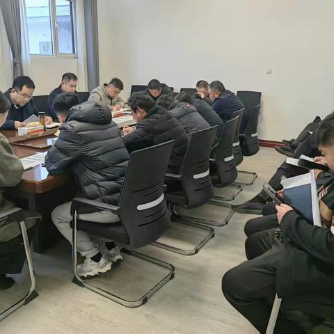 【理论学习中心组】中共巨野县陶庙镇党委开展2025年理论学习中心组第十三集集中学习研讨会