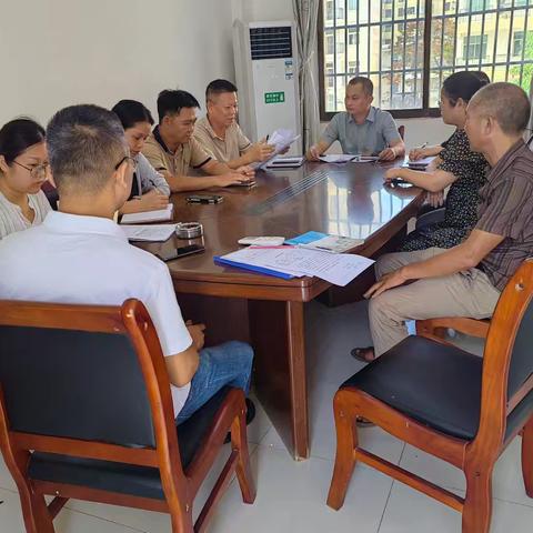 临高县农贸市场服务中心积极开展《信访工作条例》实施两周年主题宣传活动