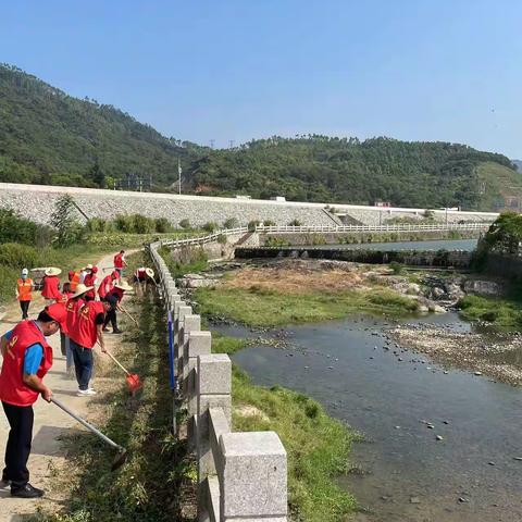 罗联乡开展“河长日”暨“护河爱水、清洁家园”活动