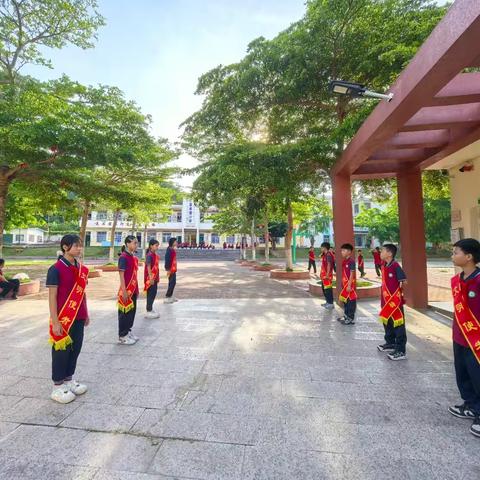 家校同行，共话成长——本号镇大里小学2025年春季家长会