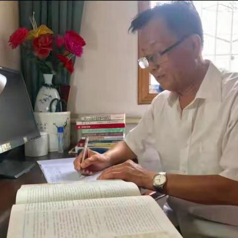 薪火传初心 银发悟思想——国网临夏供电公司组织退休老职工学习《习近平与一线职工朋友们》