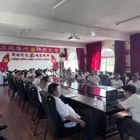 “学思践悟忙充电，蓄力赋能促提升”上马镇人大主席团开展代表培训