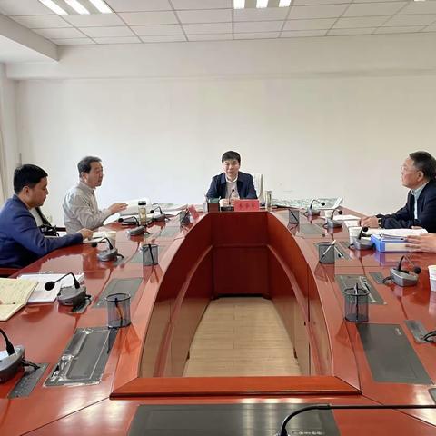 李学军同志专题研究自然资源和规划有关工作