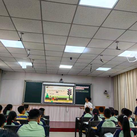 教无涯，研不止 ——城厢二小英语骨干教师示范课教研活动