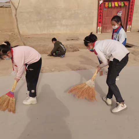 传承雷锋精神，我们在行动【凉州区武南镇九年制学校开展学雷锋活动】