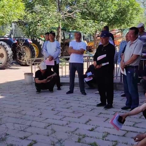 农机安全检查  为安全生产保驾护航