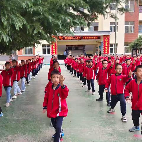 承国粹 绽放少年风采——校园太极文化走进北安乐中心学校