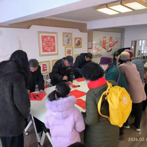 墨香迎新春，好物暖人心---兴乐社区开展家门口的年货节