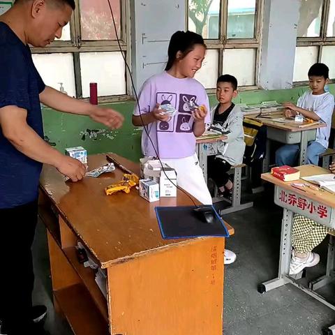 “一蛋一奶”幸福营养餐 健康成长护航每一天——北杨小学营养餐工作简报