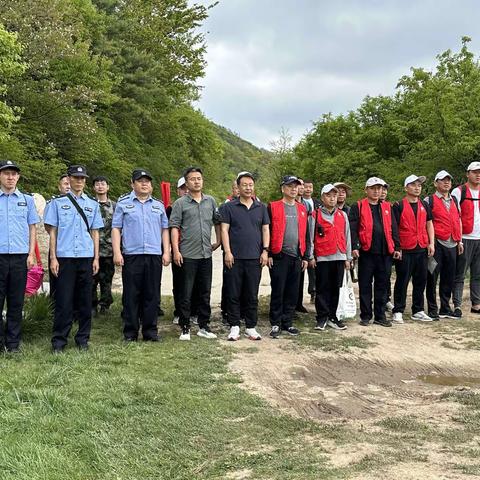 “守护秦岭祖脉，争当生态卫士”秦岭核心保护区——海拔2606米巡林纪实