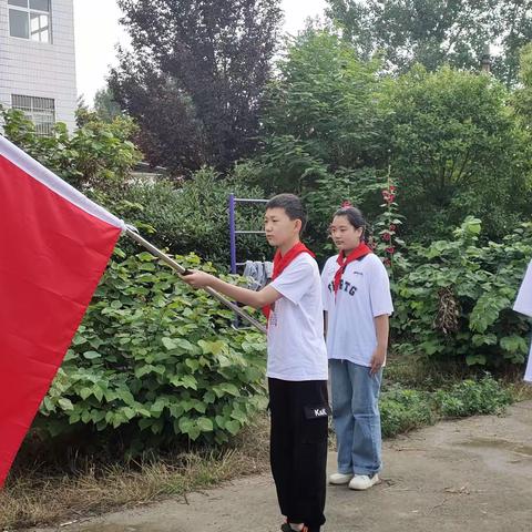 “学习二十大   争做好队员”—— 朱曲镇菜张小学少先队新队员入队仪式