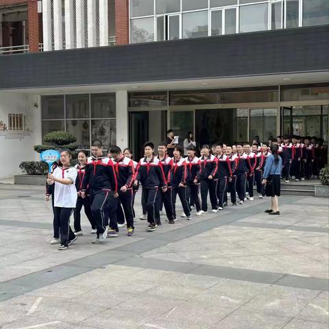 活力校园，展我风采 ——渔溪实验小学路队、广播操比赛