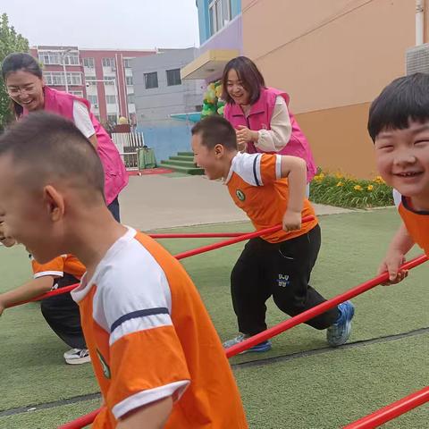 晨光南里社区联合晨光幼儿园开展民俗伴童趣 双节同欢庆主题活动