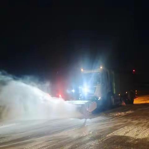 南乐县公路事业发展中心 “浴”雪奋战保畅通