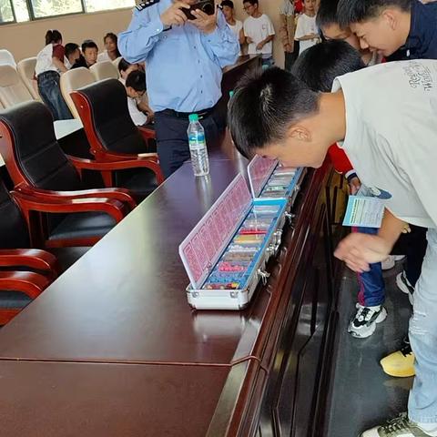 禁毒宣传进校园 防毒意识入人心