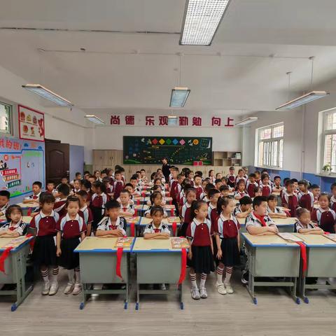 “衔”一份憧憬，“接”一份未来 ——灵石县第二小学附属幼儿园“幼小衔接”体验活动