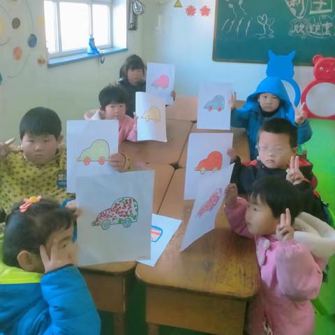 撕纸贴画 快乐无限——小辛庄乡学校宋村教学点附设幼儿园