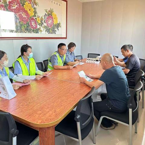 留格庄收费站引车上路，助力引流增收
