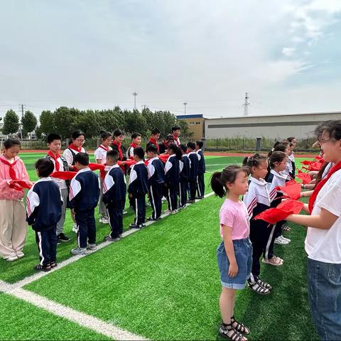 学习二十大 争做好队员--张黄镇中心小学闵子校区队员入队仪式