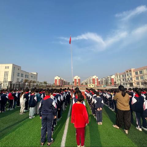 榜样引领催奋进，逐梦而行再起航 —闵子校区举行期中表彰大会