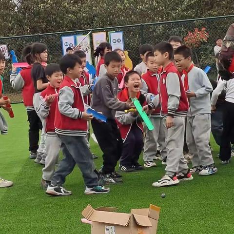 临武县玉潭学校 小学部春季户外研学活动