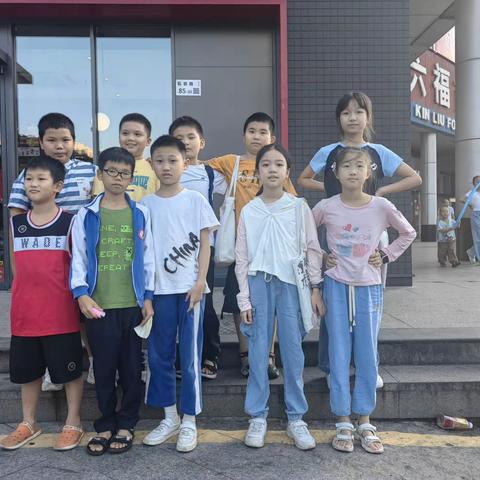 【精彩回顾】2019级（1）班社区读书会——主题：“走进生活中的数学”