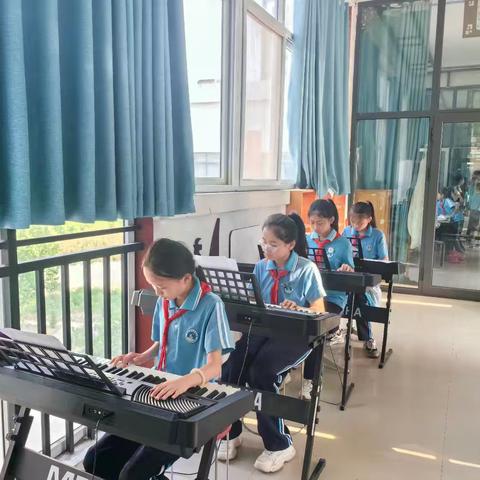 清丰县诚睦路小学电子琴社团