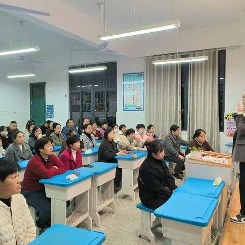 双向奔赴，共谱未来——固镇县第五小学谷阳路校区六年级家长会纪实