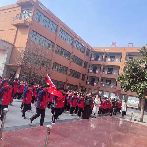 【筑梦新学期，一起向未来】洛宁新宇小学二一班一周掠影