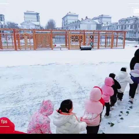 美丽的冬天———齐河县表白寺镇中心幼儿园小一班