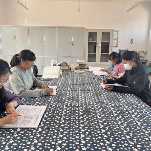 提高语文教学质量 培养学生核心素养——记“语文学科阶段测查质量分析”教研活动