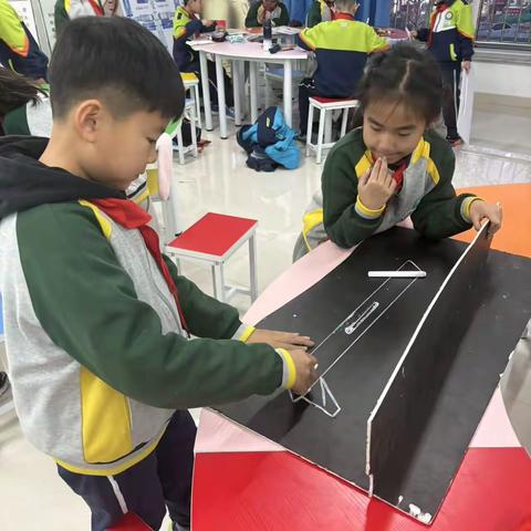 逐梦九天，不负韶华——滨城区第二实验小学航空航天社团风采展