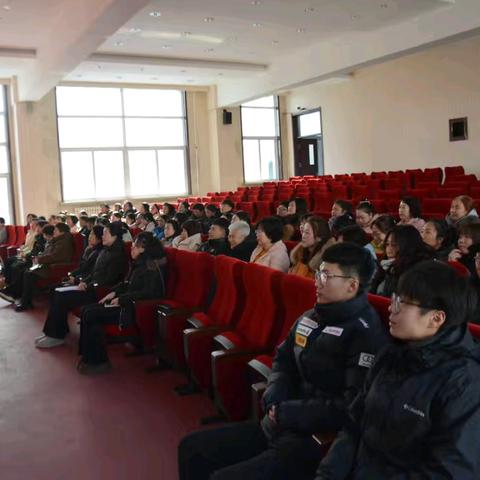 凝心聚力启新程 踔厉奋发向未来—东洲二校迎接新学期全体教工大会